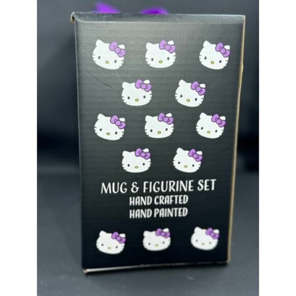 Hello Kitty Boxed set of Mug & Figurine Purple Costume & Black Cat Costume - Picture 3 of 5